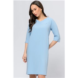 Голубое платье с рукавом реглан