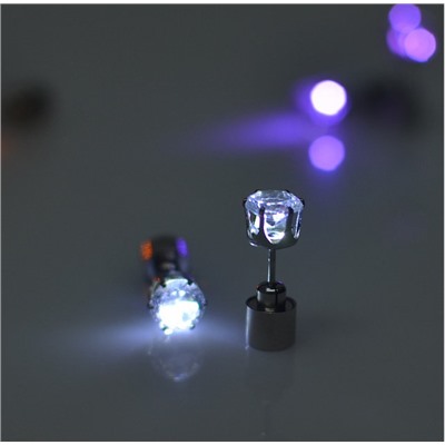 Светящиеся светодиодные серьги-гвоздики Кристалл 1 шт Заказ от 2х шт