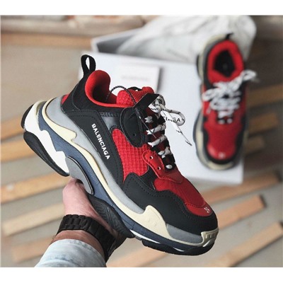 Balenciaga Triple-S Red\Black