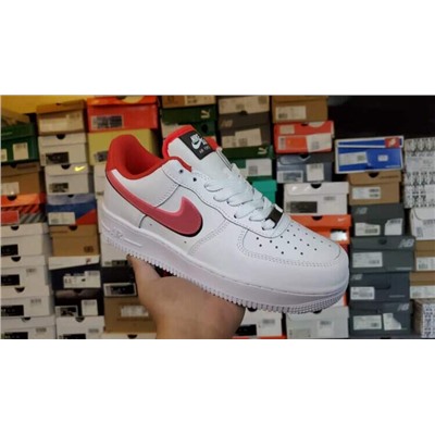 Nike Air Force 1 07