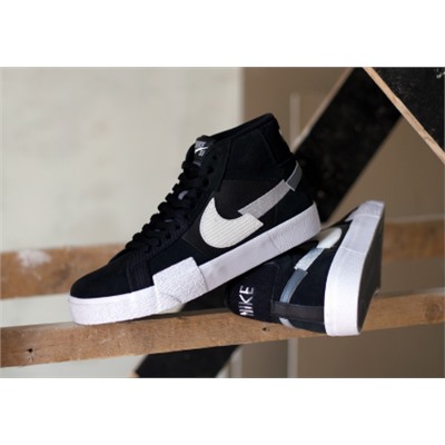 Nike SB Zoom Blazer Mid