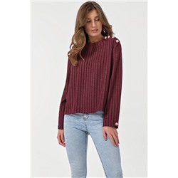 Джемпер трикотажный свободный в полоску на бордовом