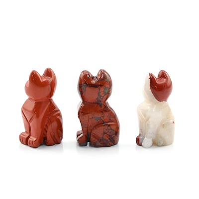 Кошка из яшмы красной 23*16*36мм