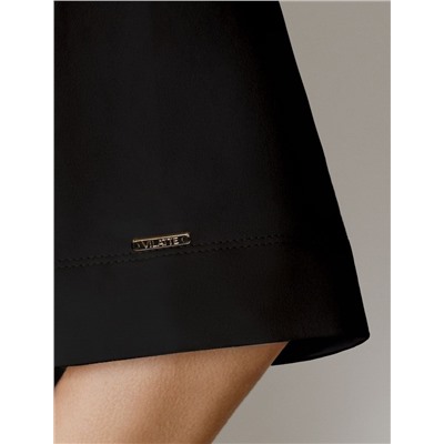 Футболка из тонкого эластичного футера со шнуром внизу