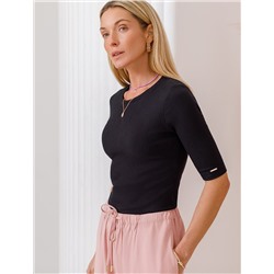 Футболка из трикотажа в широкий рубчик