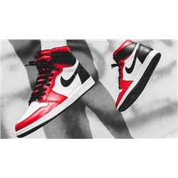 Nike Air Jordan 1