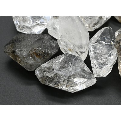 Херкимерский алмаз, 23*15*10мм, 4-4.99г