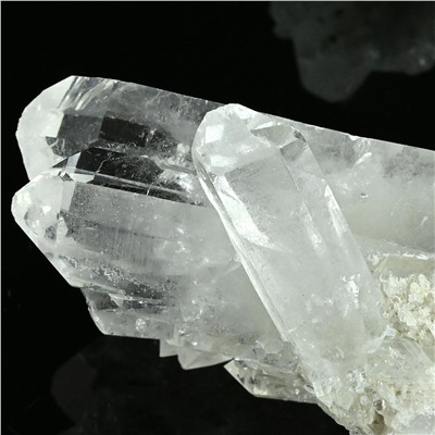 Кристаллы горного хрусталя 78*48*42мм, 160-179г