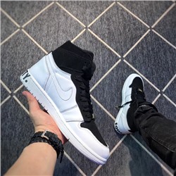Nike Air Jordan 1