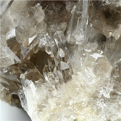 Кристаллы дымчатого кварца 100*110*80мм, 848г (T).