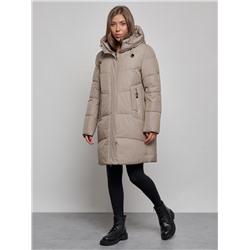 Пальто утепленное молодежное зимнее женское бежевого цвета 52363B