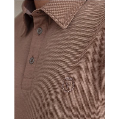 Футболка-поло из фактурного трикотажа