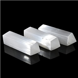 Кристалл из селенита "Карандаш" 38*39*150мм, 458-478г