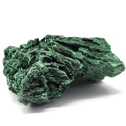 Малахит плисовый сувенирный 75*50*39мм, 107г