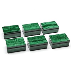 Ларец из малахита на каменных ножках 90*60*40мм