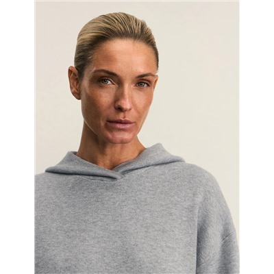 489096 ZARINA Худи