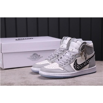 Nike Dior x Air Jordan 1