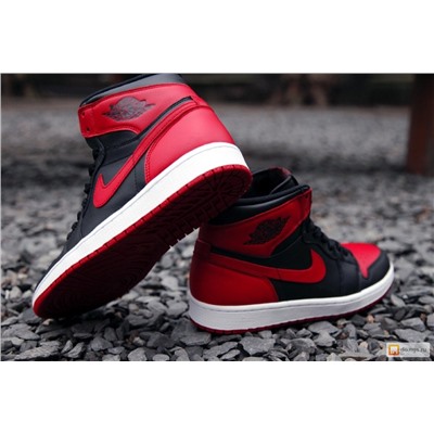 Кроссовки Nike Air Jordan 1 RETRO HIGH OG "BANNED 2016 RELEASE"