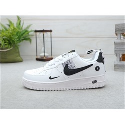 NIKE AIR FORCE 1 07 Lv8