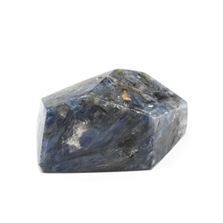 Кианит с гранями 55*37*27мм, 93г.