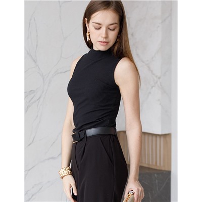 Топ из трикотажа в широкий рубчик