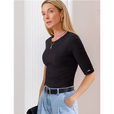 Футболка из трикотажа в широкий рубчик