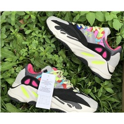 Кроссовки Adidas Yeezy boost 700