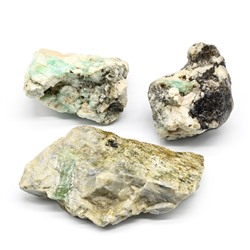 Минерал берилл 48*40*28мм, 60-69г