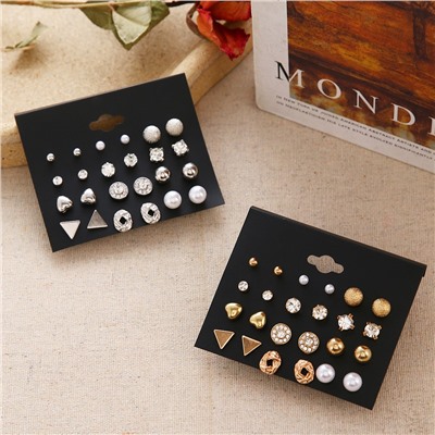 Набор сережек-гвоздиков 12 пар. Цвет: Серебро