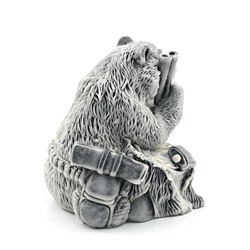 Фигурка из мраморной крошки "Медведь охотник" 82*80*88мм