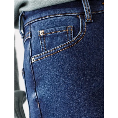 Джинсы-трубы из эластичного денима на флисе