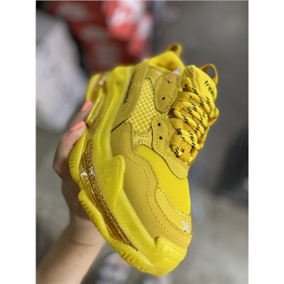 Balenciaga Triple S