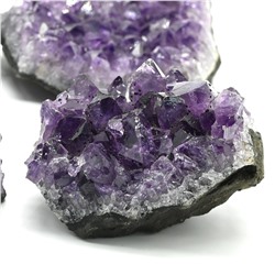 Друза Аметист Бразильский 44*40*25мм, 60-69г