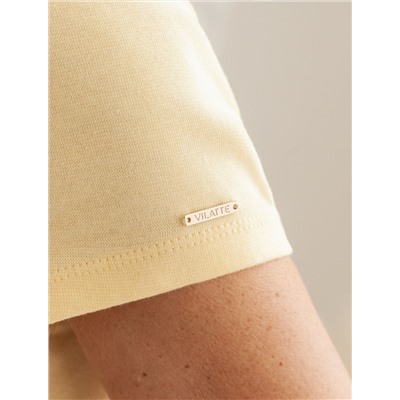 Футболка из плотного трикотажа с плетением риб 1*1