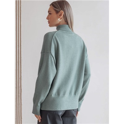 Свитер из пряжи с кашемиром