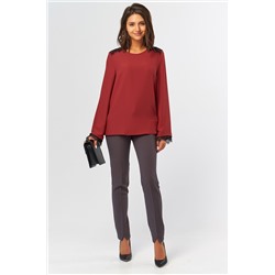 Блузка прямая с кружевом для офиса красная