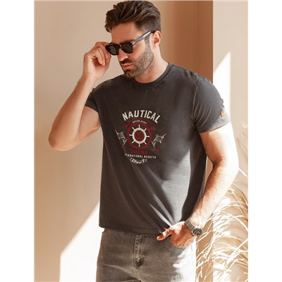 Футболка из премиального хлопка с авторским принтом