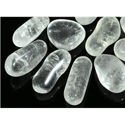 Горный хрусталь галтовка 29*18*14мм, 10-14г (H)