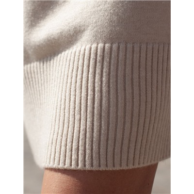 Платье из пряжи с кашемиром