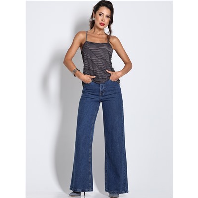 Серый топ с рюшами