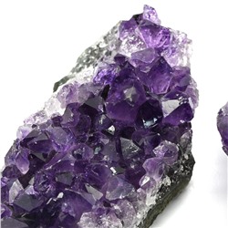 Друза Аметист Бразильский 57*40*28мм, 100-109г