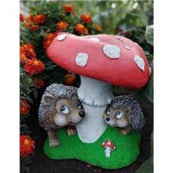 Фигурка Ежени под грибом  H29 Ф229