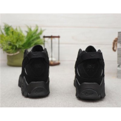Nike Air Barrage Bright Mid QS Black