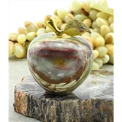 Яблоко из камня оникс 60*60*70мм.