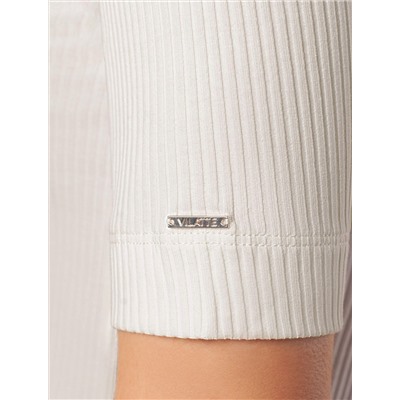 Водолазка из фактурного трикотажа в рубчик