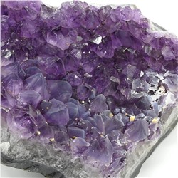 Друза аметистовая 144*92*201мм, 1891г (L)