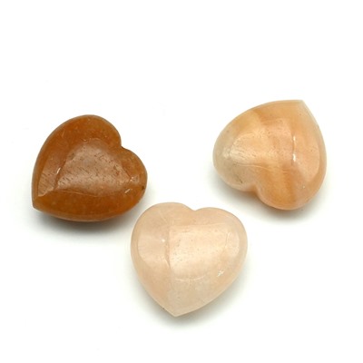 Сердце из кварца цв.персиковый 25*25*12мм