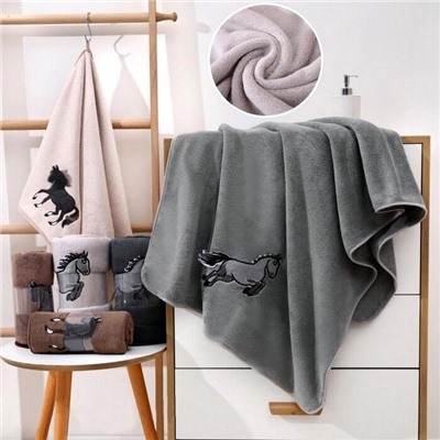 Полотенце из микрофибры "Мустанг" с атласной каймой 35*75 см.