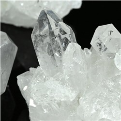 Кристаллы горного хрусталя 58*40*31мм, 80-89г