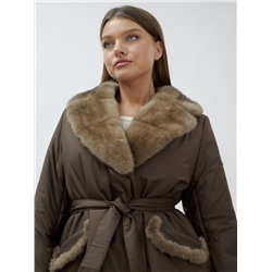 Пальто зимнее женское с норкой люкс класса коричневого цвета 8606K
